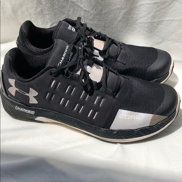 Charger under armour Clearance